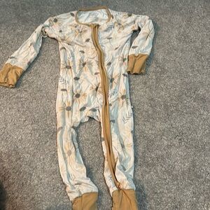 Caden Lane Zipper pajamas bamboo